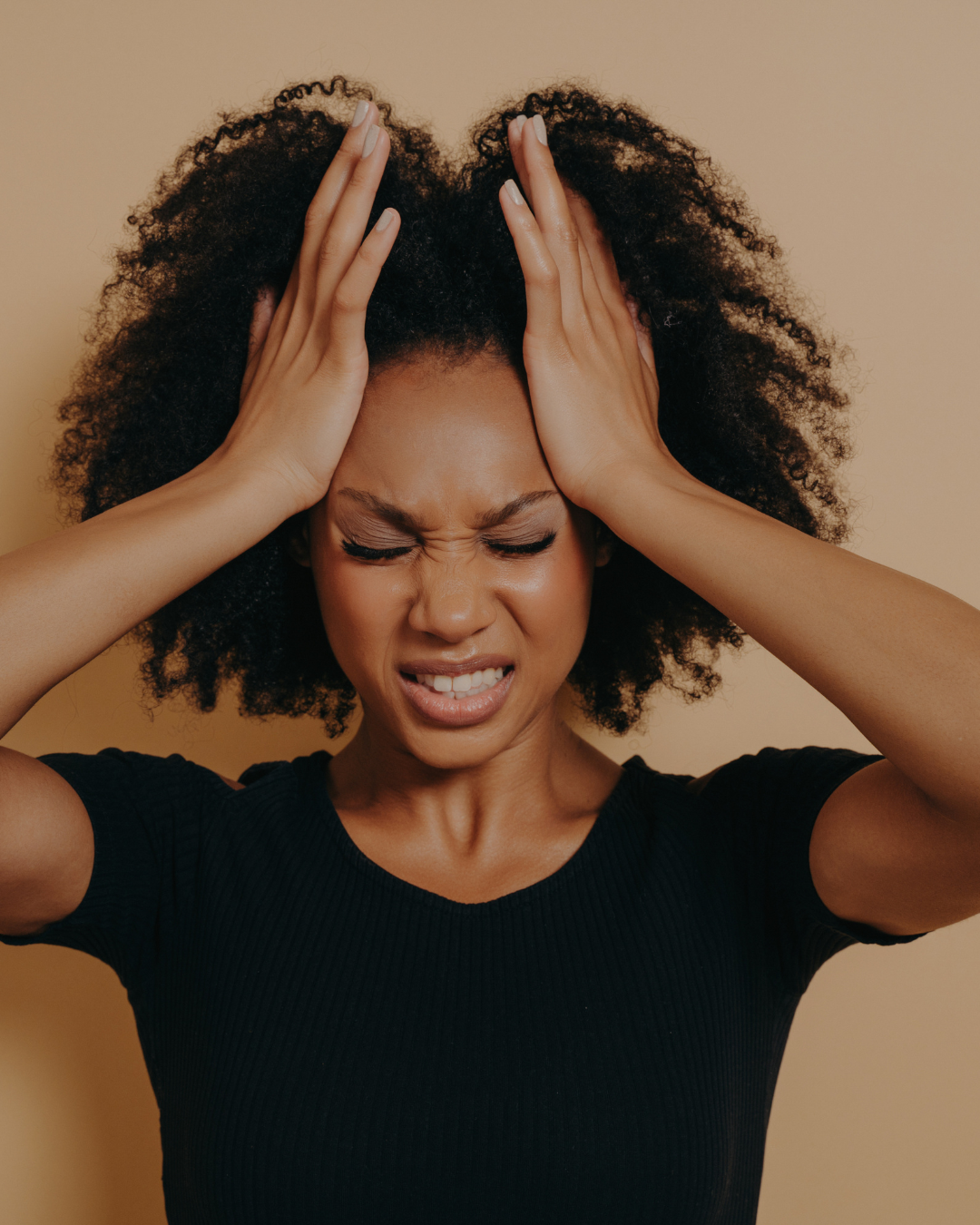 Tame the Itch: Say Goodbye to Dry and Itchy Scalp!