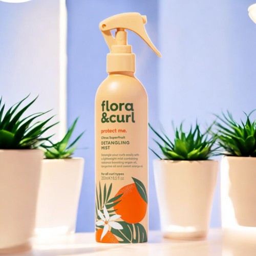 Flora &amp; Curl - Protect Me Citrus Superfruit Detangling Mist